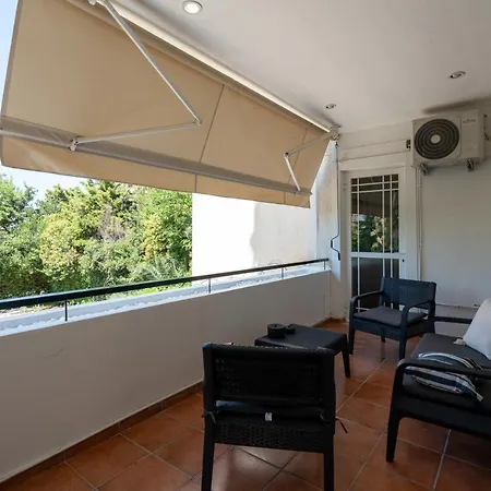 아파트 Seaside 2 Bedrooms In Glyfada *
